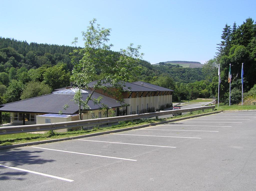 Woodenbridge Hotel Exterior foto